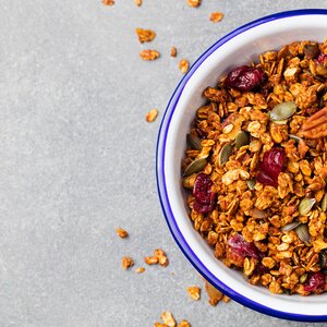 Honey muesli with pistachios