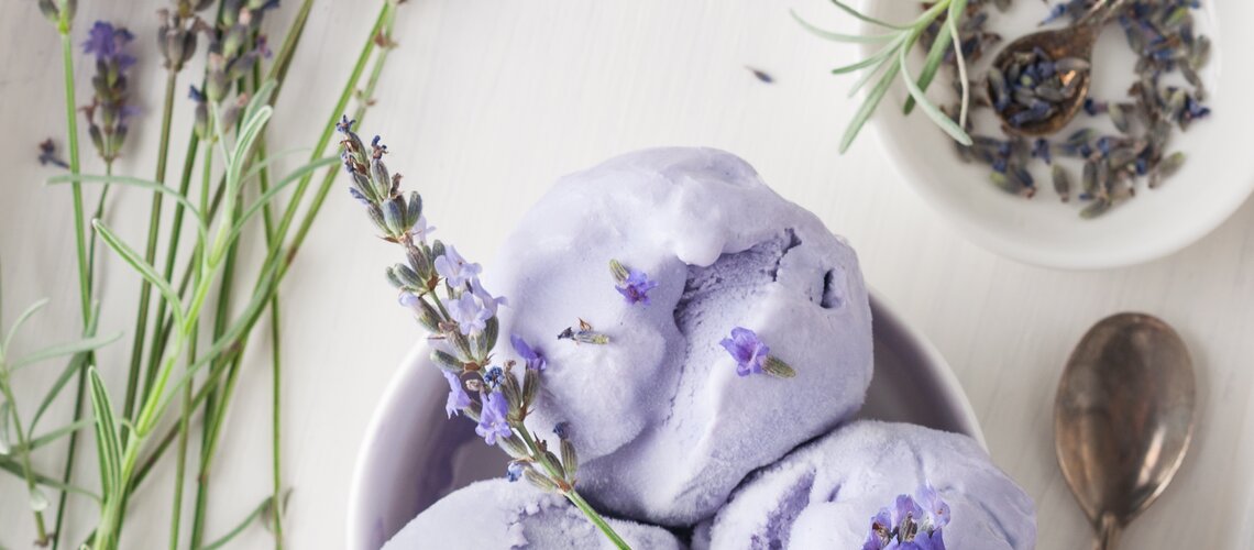 Sahniges Lavendel-Eis